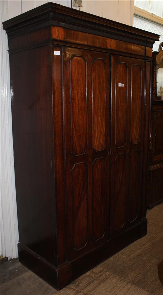 George III mahogany wardrobe(-)